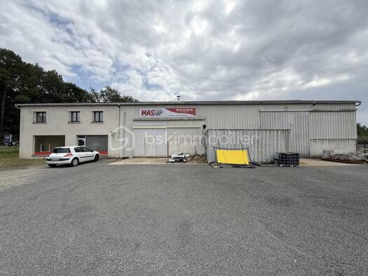 Immeuble à vendre 346 000 € 660 m² Écommoy 72220