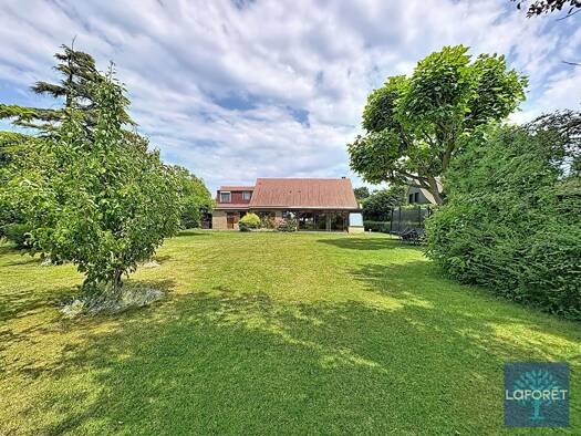 Maison à vendre 437 825 € 5 pièces 4 chambres 140 m² 2 194 m² de terrain Village Sud Téteghem-Coudekerque-Village 59380