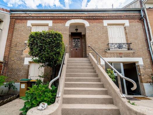 Villa à vendre 386 000 € 4 pièces 1 chambre 100 m² 220 m² de terrain Rateau La Courneuve 93120