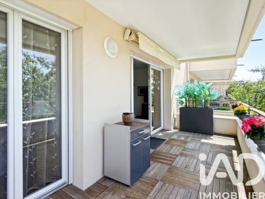 Appartement à vendre 169 000 € 2 pièces 1 chambre 47,18 m² Étage 1/3 Est Nord Ouest Sud Émerainville 77184