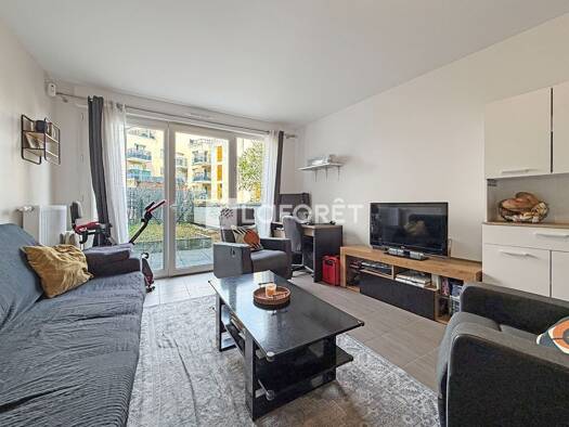 Appartement à vendre 299 000 € 4 pièces 3 chambres 76 m² RDC/4 Vaillant Couturier Bezons 95870