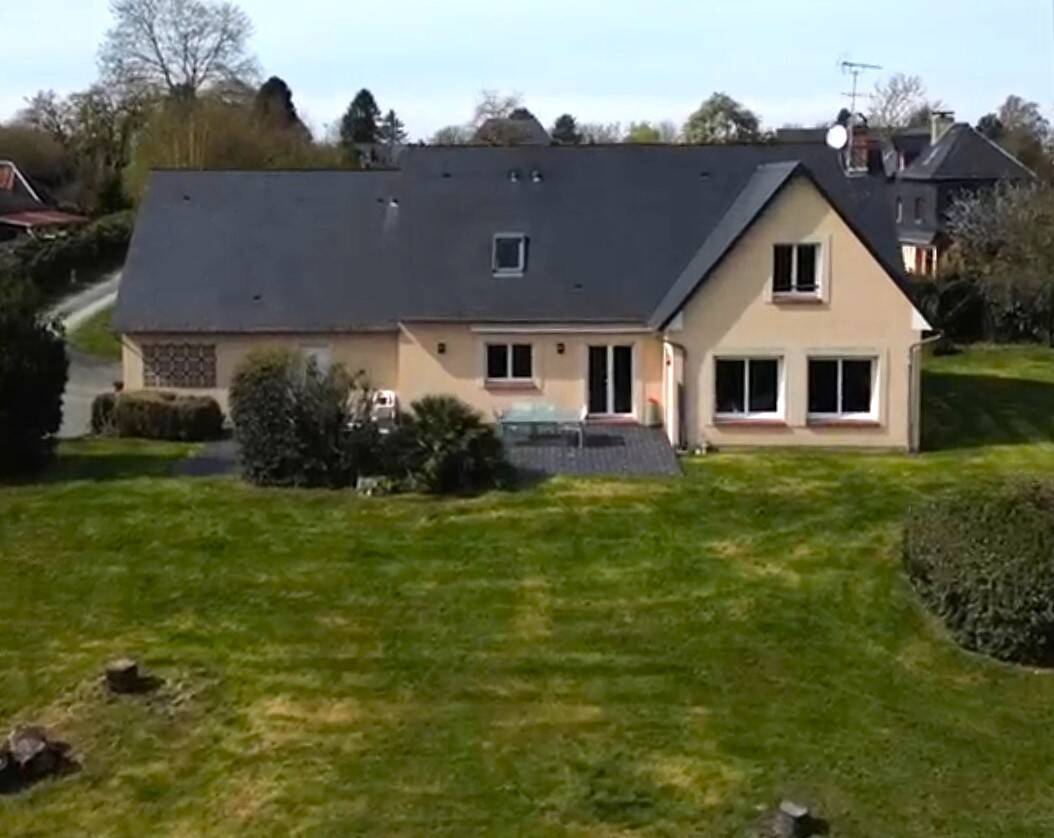 Maison à vendre, 218m², EQUEMAUVILLE