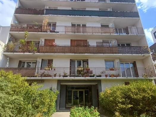 Appartement à vendre 279 450 € 2 chambres 63 m² 6ème étage Montreuil 93100