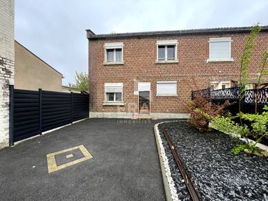 Maison à vendre 91 600 € 7 pièces 4 chambres 72 m² 70 m² de terrain Bohain en Vermandois 02110
