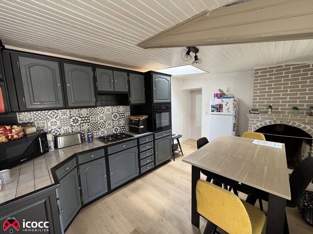Maison à vendre, 222m², LES MAGNILS REIGNIERS
