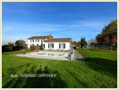 Maison à vendre 249 990 € 6 pièces 4 chambres 150 m² 7 719 m² de terrain Vouhé 79310