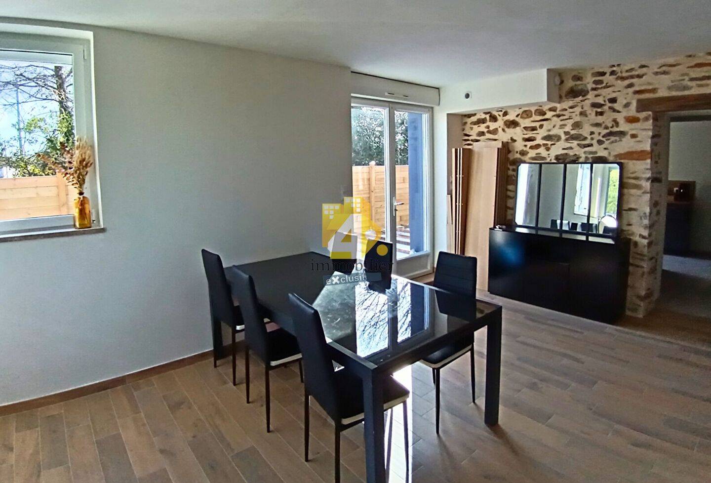 Maison à louer, 81m², SEVERAC