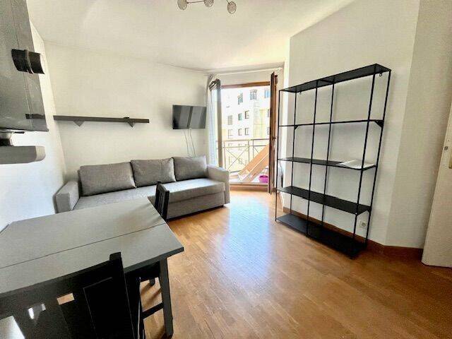 Maison à louer, 21m², LEVALLOIS PERRET