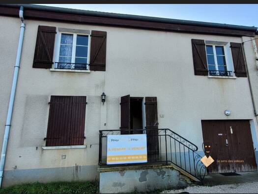 Maison à vendre 43 000 € 4 pièces 3 chambres 102 m² 740 m² de terrain Clefmont 52240