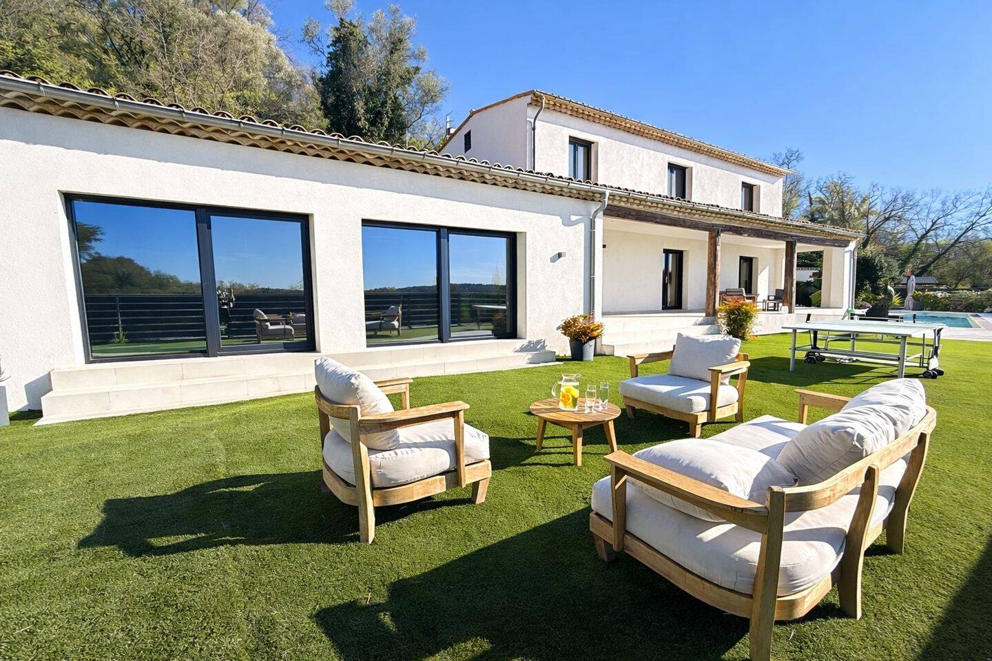 Maison à vendre, 300m², TOURRETTES SUR LOUP