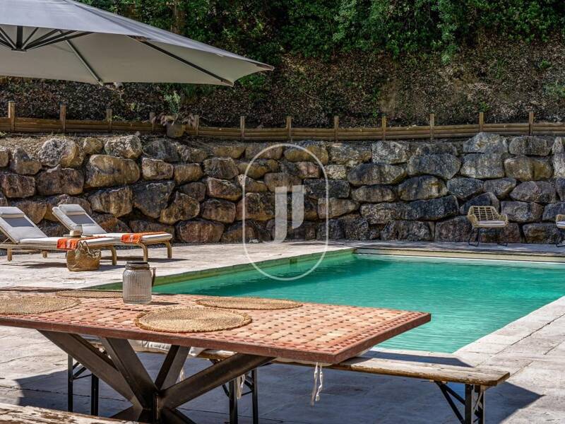 Maison à vendre, 300m², SAINT MARC JAUMEGARDE