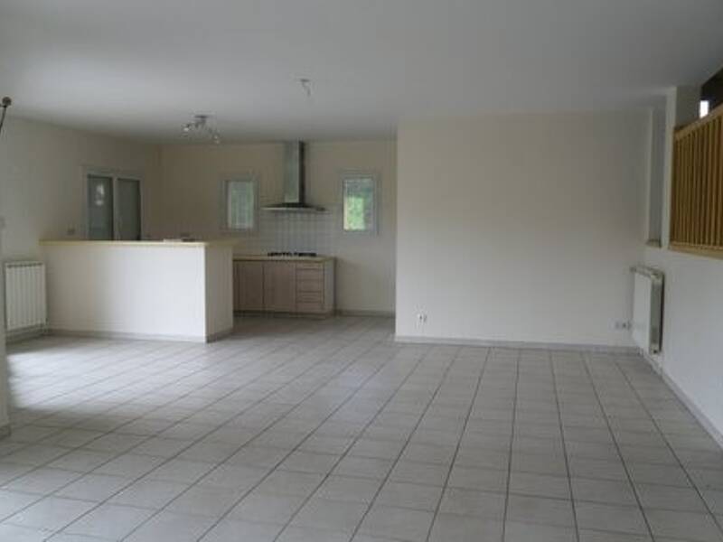 Maison à louer, 140m², LEGUEVIN