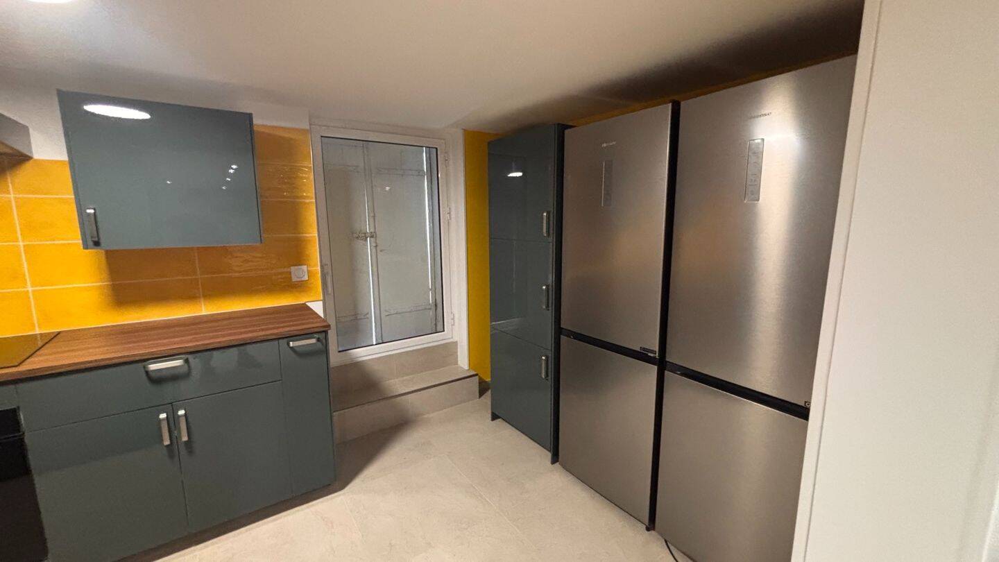 CHAMBRE MEUBLEE AVEC SALLE D'EAU COLIVING — 7