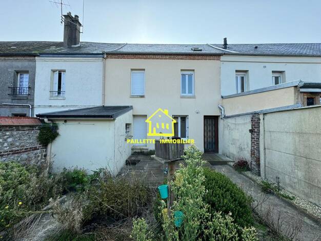 Maison de plain-pied à vendre 188 000 € 5 pièces 4 chambres 106,1 m² 167 m² de terrain Gonneville-la-Mallet 76280