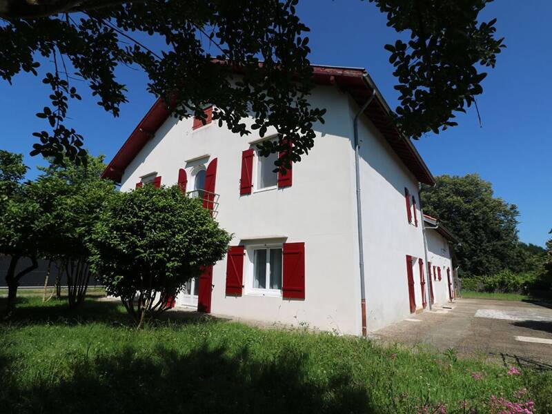 Maison à vendre, 289m², RIVIERE SAAS ET GOURBY