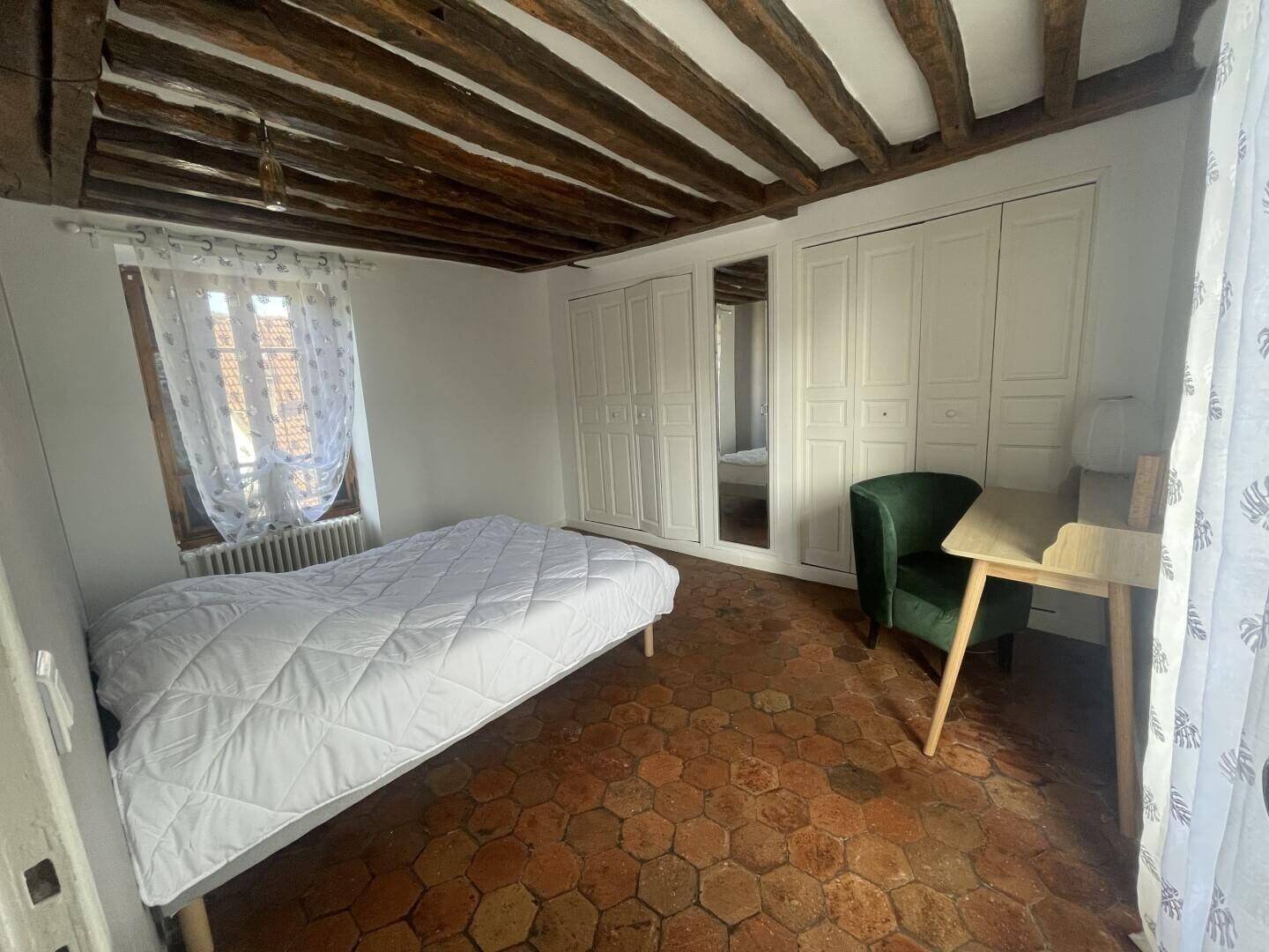 Maison à louer, 13m², COURCOURONNES