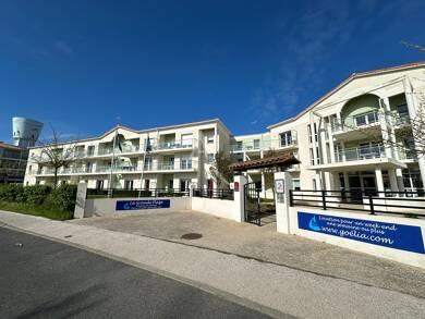 Appartement à vendre 107 450 € 3 pièces 2 chambres 41 m² Étage 1/2 Saint Gilles Croix de Vie 85800