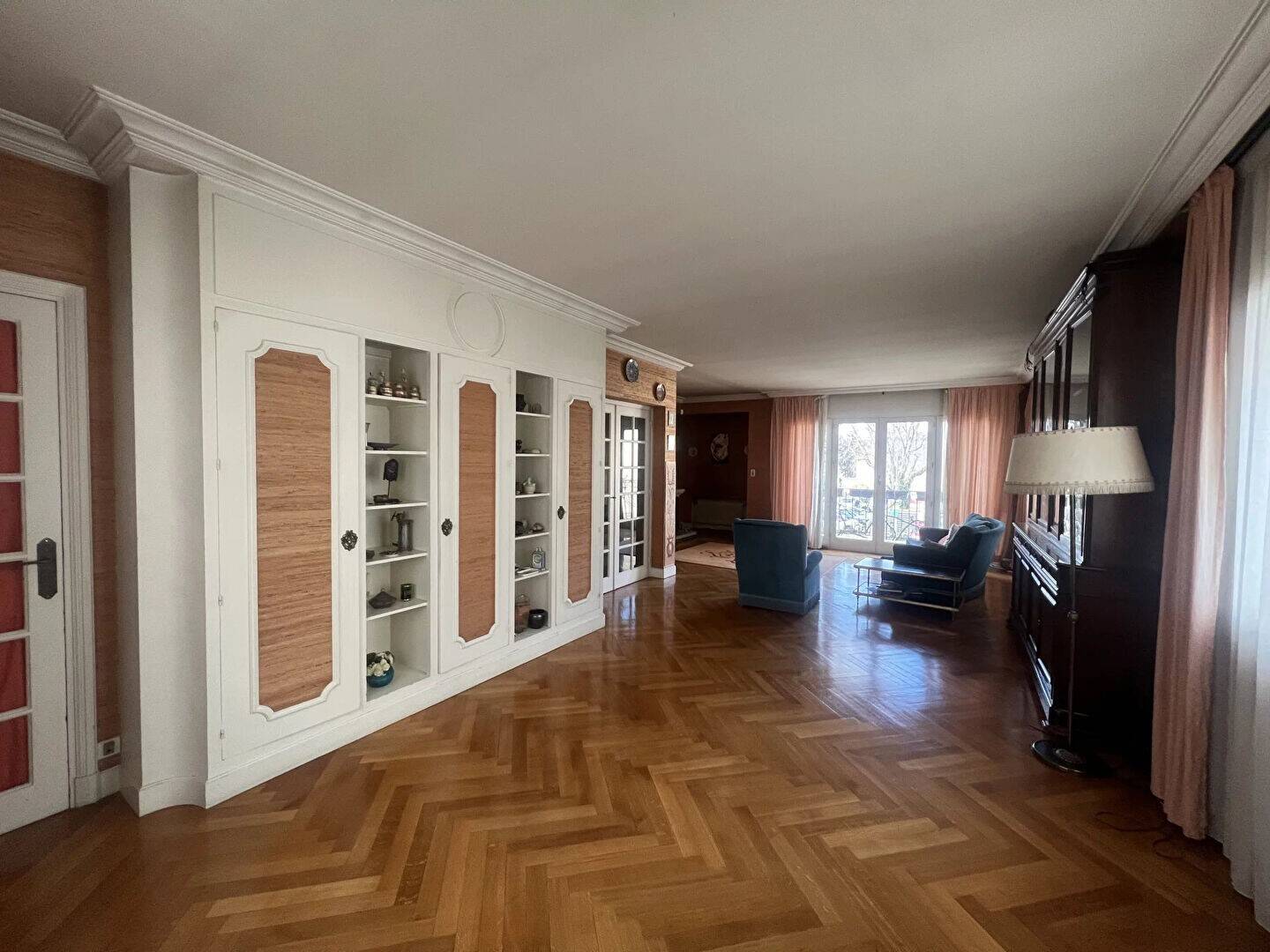 Maison à vendre, 255m², OYONNAX