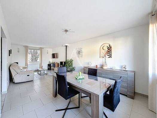 Maison à vendre 349 990 € 5 pièces 3 chambres 125 m² 445 m² de terrain Mareuil-lès-Meaux 77100