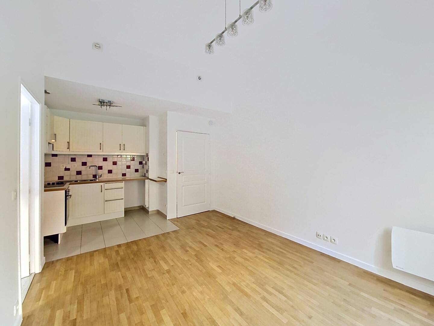 Maison à louer, 37m², BOURG LA REINE