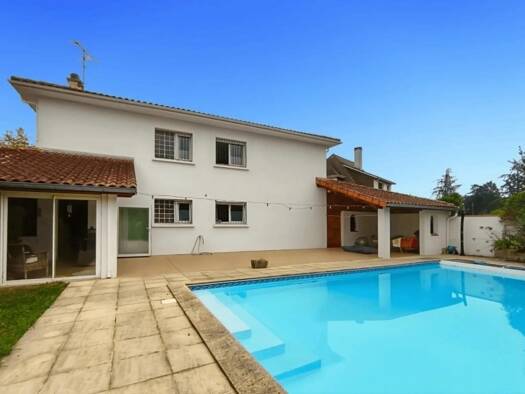 Maison de ville à vendre 499 000 € 6 pièces 4 chambres 277 m² 850 m² de terrain La Plaine Billère 64140