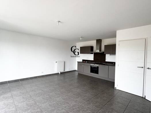 Appartement à vendre 296 400 € 4 pièces 3 chambres 88,5 m² Étage 2/2 Sud Les Sorinières 44840