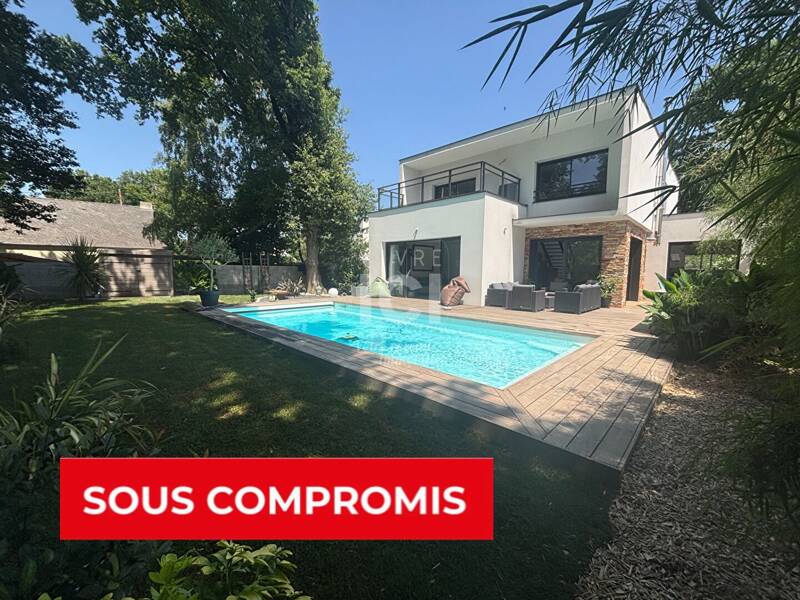 Maison à vendre, 195m², TREILLIERES