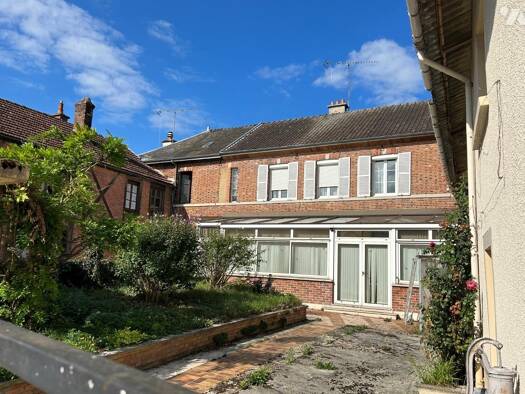 Maison à vendre 336 000 € 7 pièces 3 chambres 162 m² Monthelon 51530