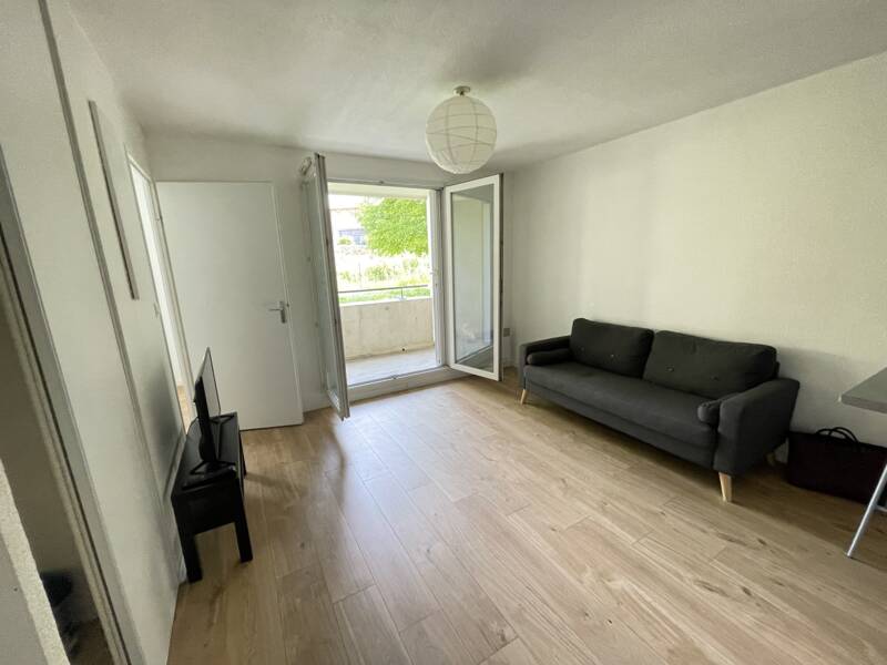 Maison à louer, 32m², AUCAMVILLE