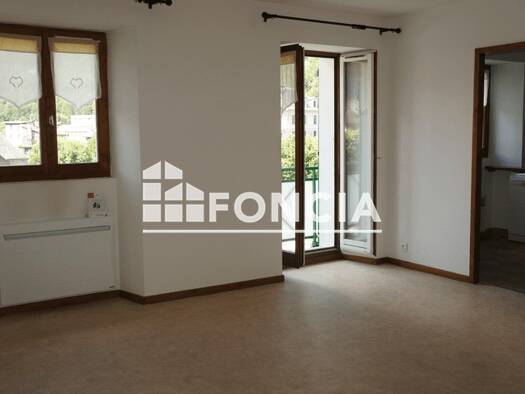 Appartement à louer 710 € 3 pièces 2 chambres 55,3 m² 4ème étage Moûtiers 73600