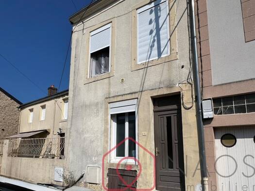 Immeuble à vendre 69 500 € 130 m² Douzy 08140