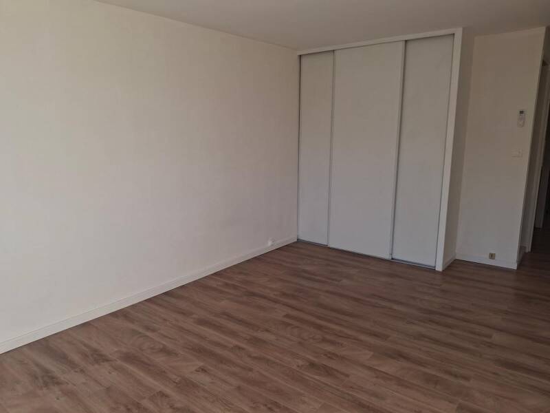 Maison à louer, 24m², NIMES