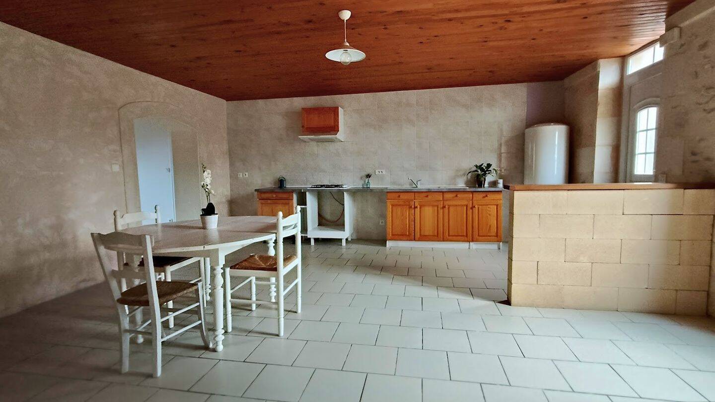 Maison à vendre, 110m², SAINT CIERS SUR GIRONDE