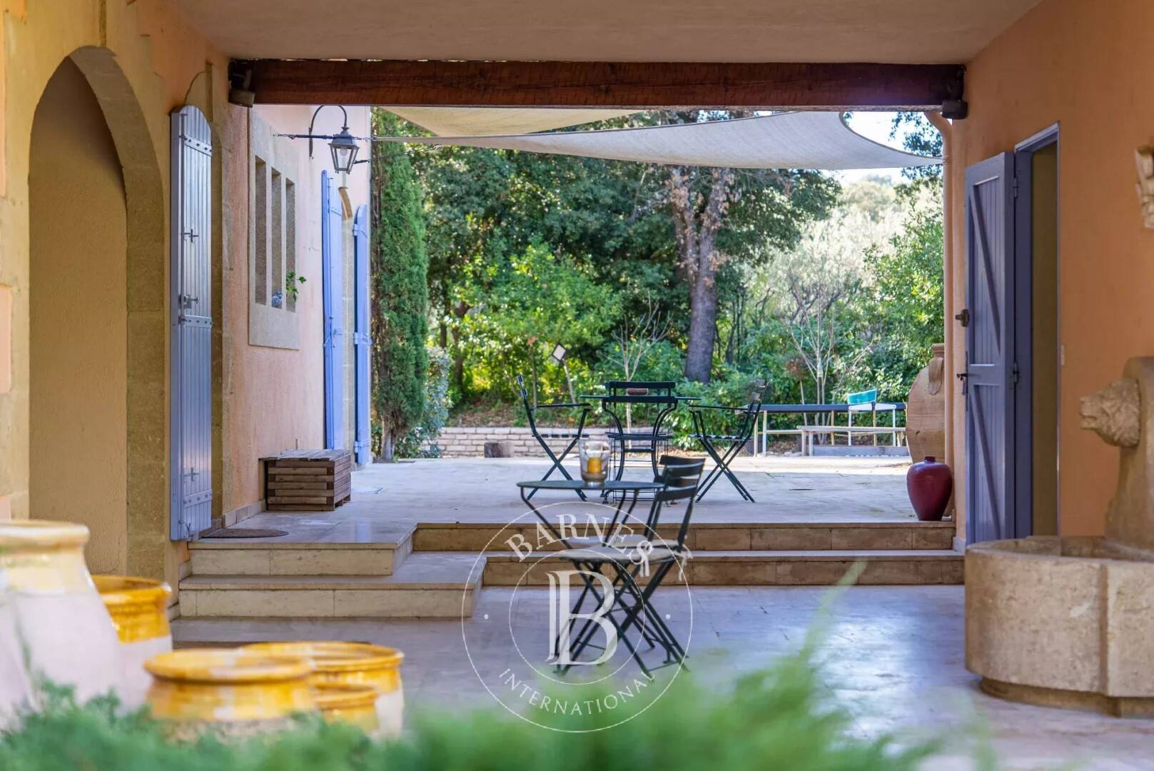 Maison à vendre, 360m², LA BASTIDE DES JOURDANS