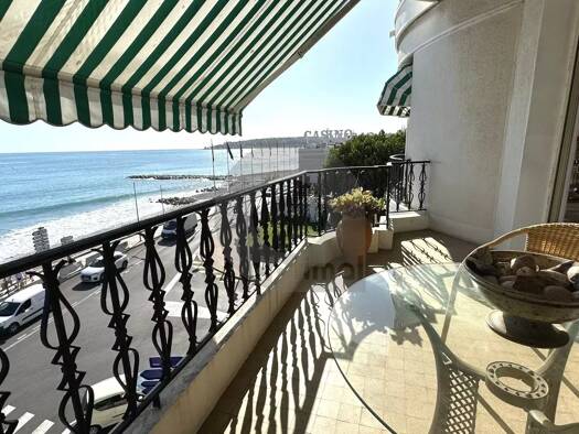 Appartement en viager occupé Bouquet 653 385 € 3 pièces 2 chambres 90,8 m² Étage 3/6 Bioves-Casino Menton 06500