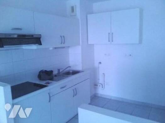 Appartement à louer 750 € 3 pièces 2 chambres 64 m² 2ème étage Beuzeville 27210