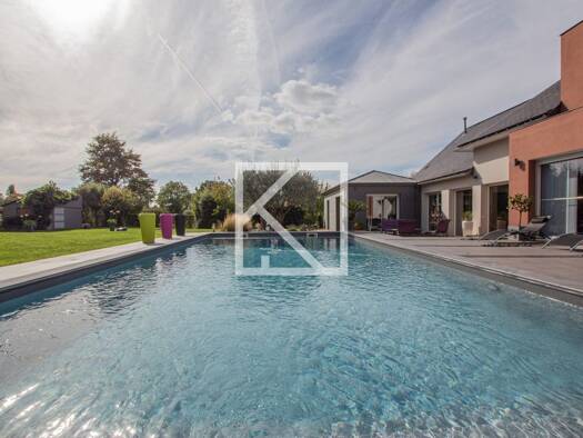 Maison à vendre 798 000 € 10 pièces 5 chambres 225 m² 1 927 m² de terrain Tiercé 49125