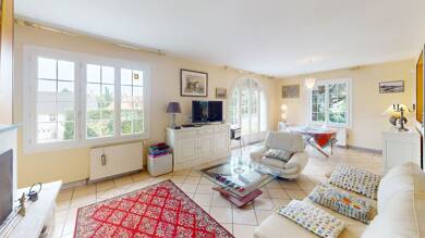 Maison de plain-pied à vendre 630 000 € 8 pièces 5 chambres 183 m² 2 075 m² de terrain Amboise 37400