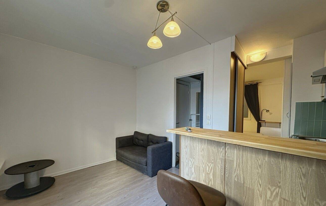 Maison à louer, 23m², LEVALLOIS PERRET