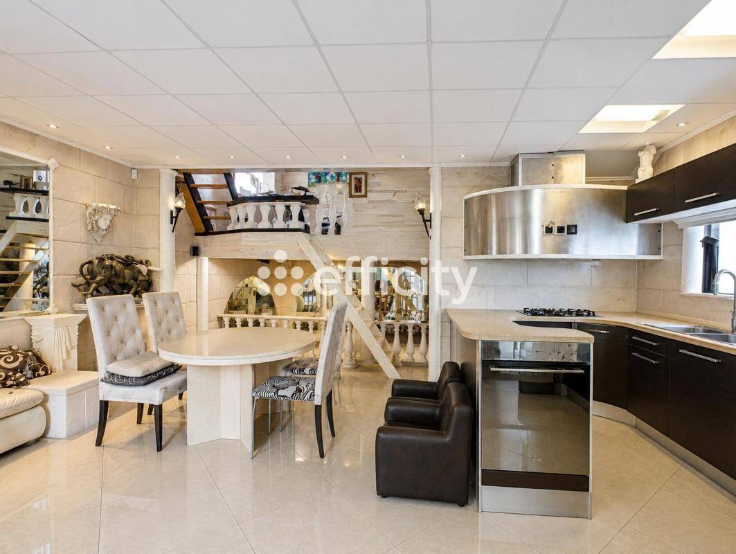 Maison à vendre, 140m², IVRY SUR SEINE