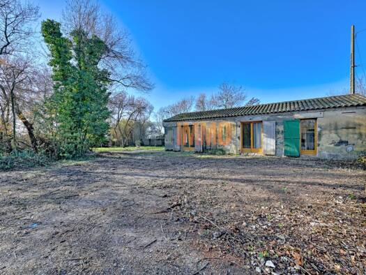 Maison de plain-pied à vendre 180 000 € 3 pièces 2 chambres 93,5 m² 1 082 m² de terrain Gallician-Montcalm-Les Écarts Vauvert 30600