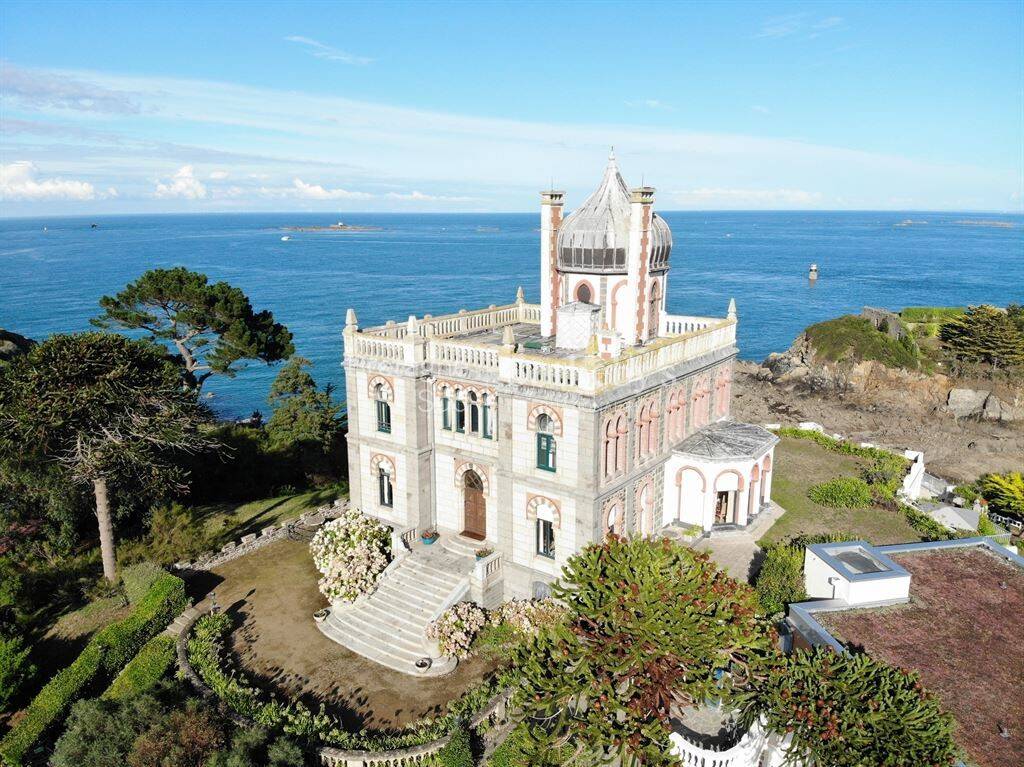 Maison à vendre, 330m², SAINT QUAY PORTRIEUX