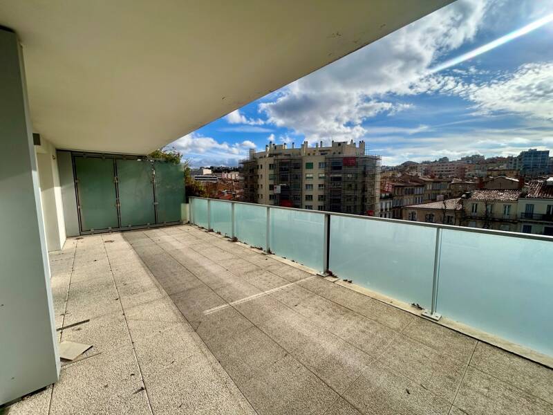 Maison à louer, 86m², MARSEILLE 7E