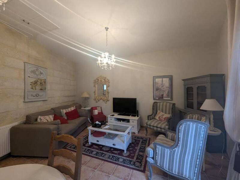 Maison à louer, 72m², UZES