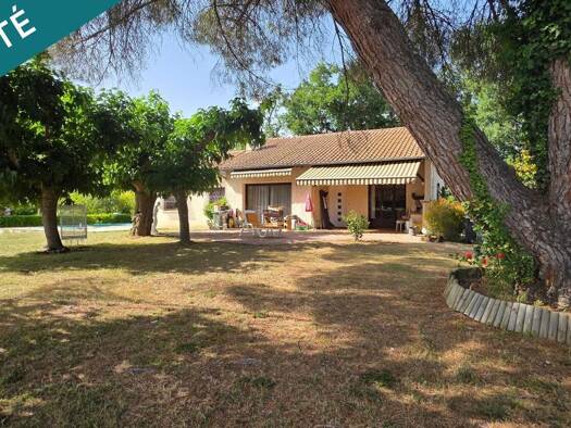 Maison à vendre 237 000 € 5 pièces 3 chambres 137 m² 3 631 m² de terrain Labastide-Saint-Pierre 82370