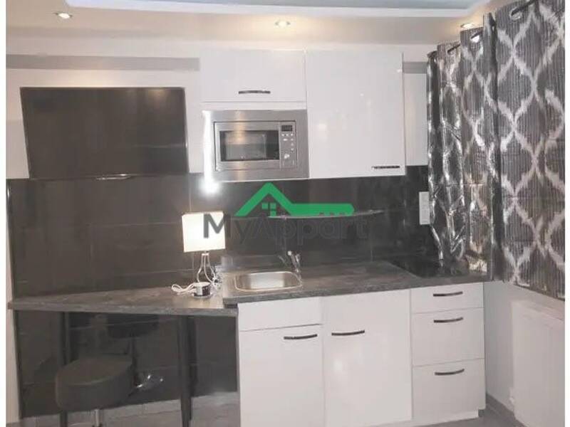 Maison à louer, 18m², PARIS 7E