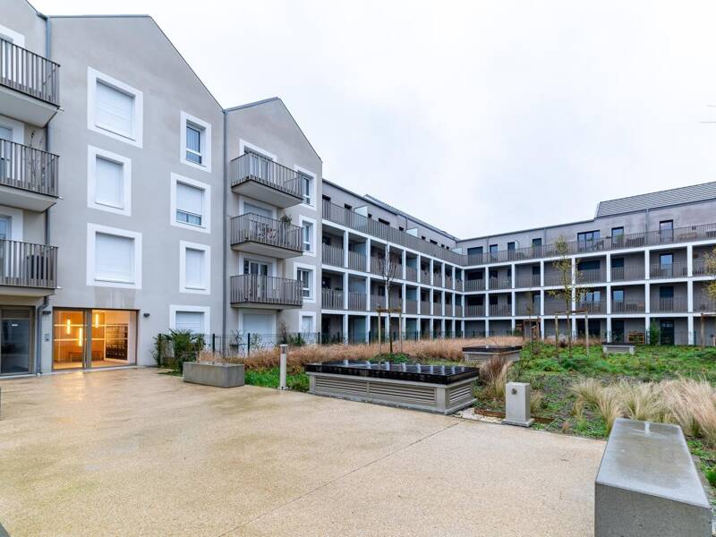 Maison à louer, 79m², CHESSY