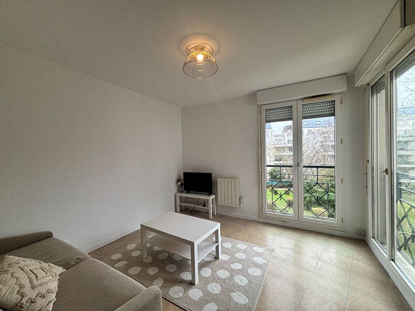 Maison à louer, 29m², CERGY