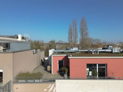 Appartement à vendre 385 000 € 4 pièces 2 chambres 92,8 m² Étage 5/5 Dijon 21000