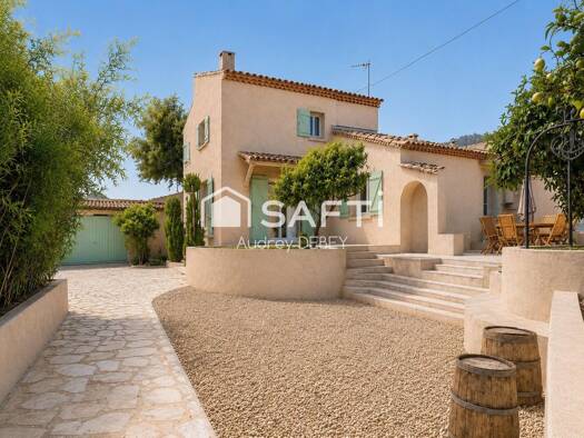 Maison à vendre 720 000 € 5 pièces 4 chambres 130 m² 843 m² de terrain Notre Dame des Routes Toulon 83200